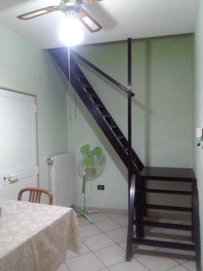 Centro Storico Apartment Brindisi Ngoại thất bức ảnh